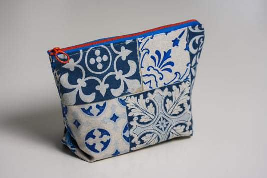 Lisbon make up bag